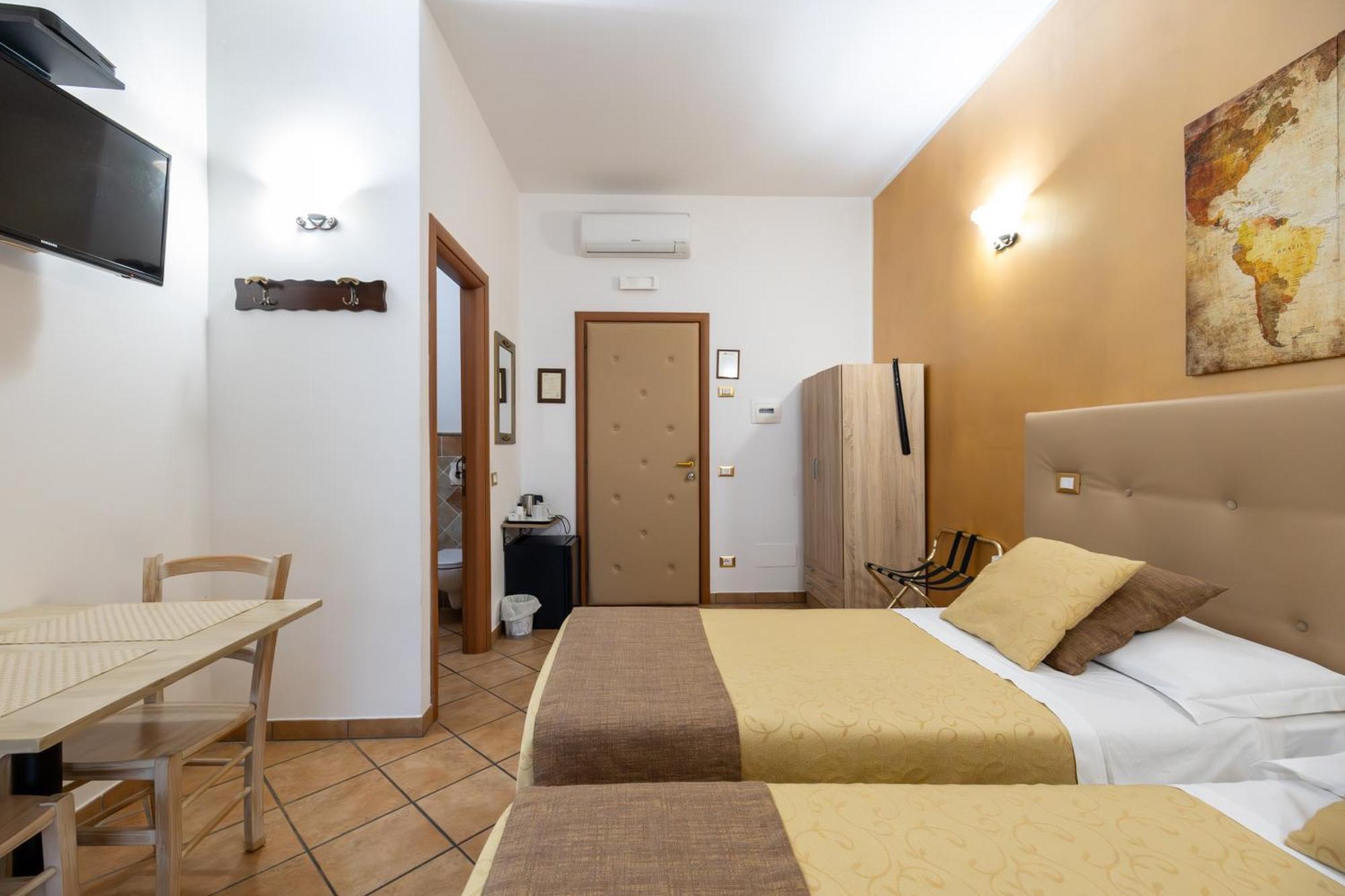 Casa Lollobrigida Bed & Breakfast Ciampino Exterior photo