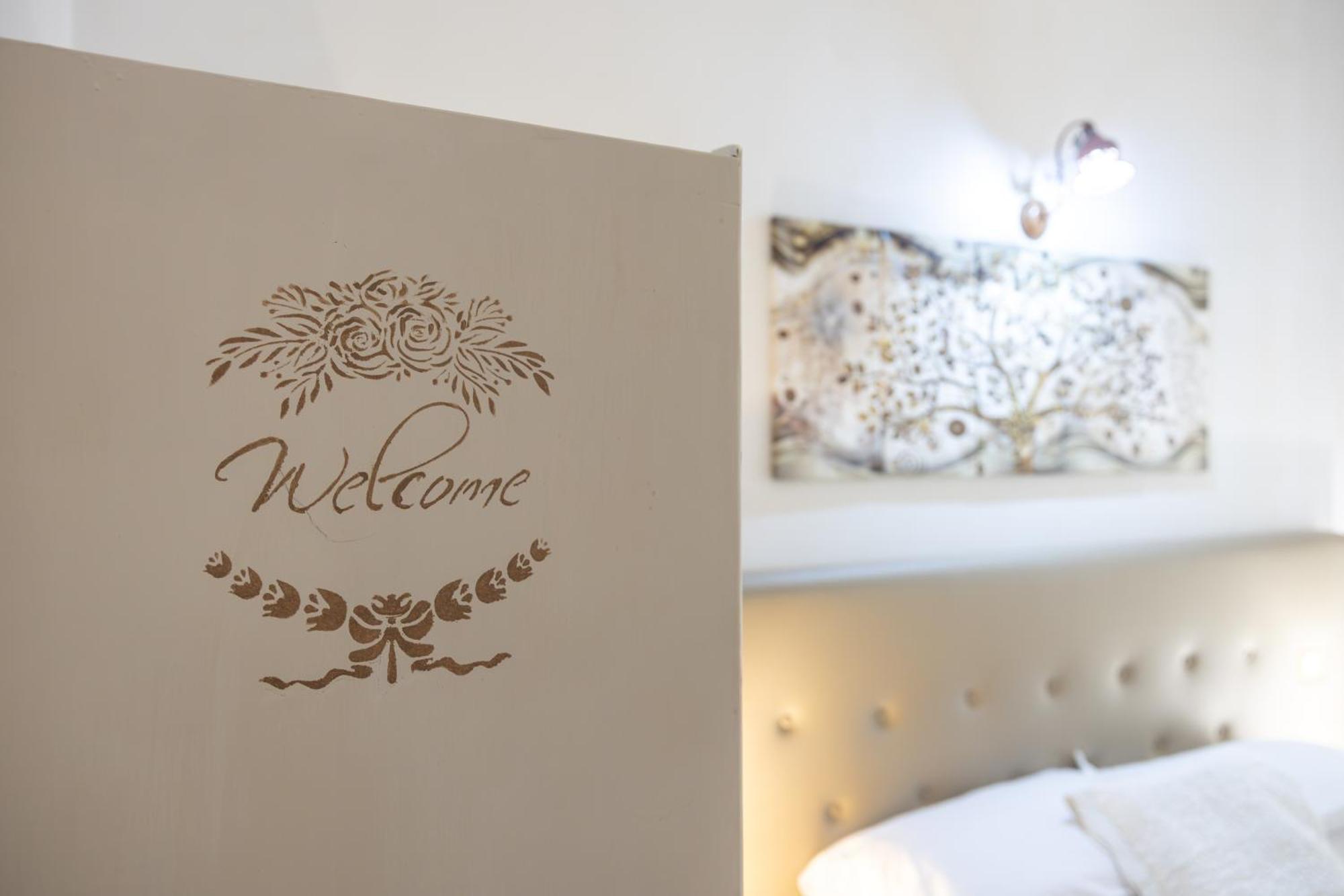 Casa Lollobrigida Bed & Breakfast Ciampino Exterior photo